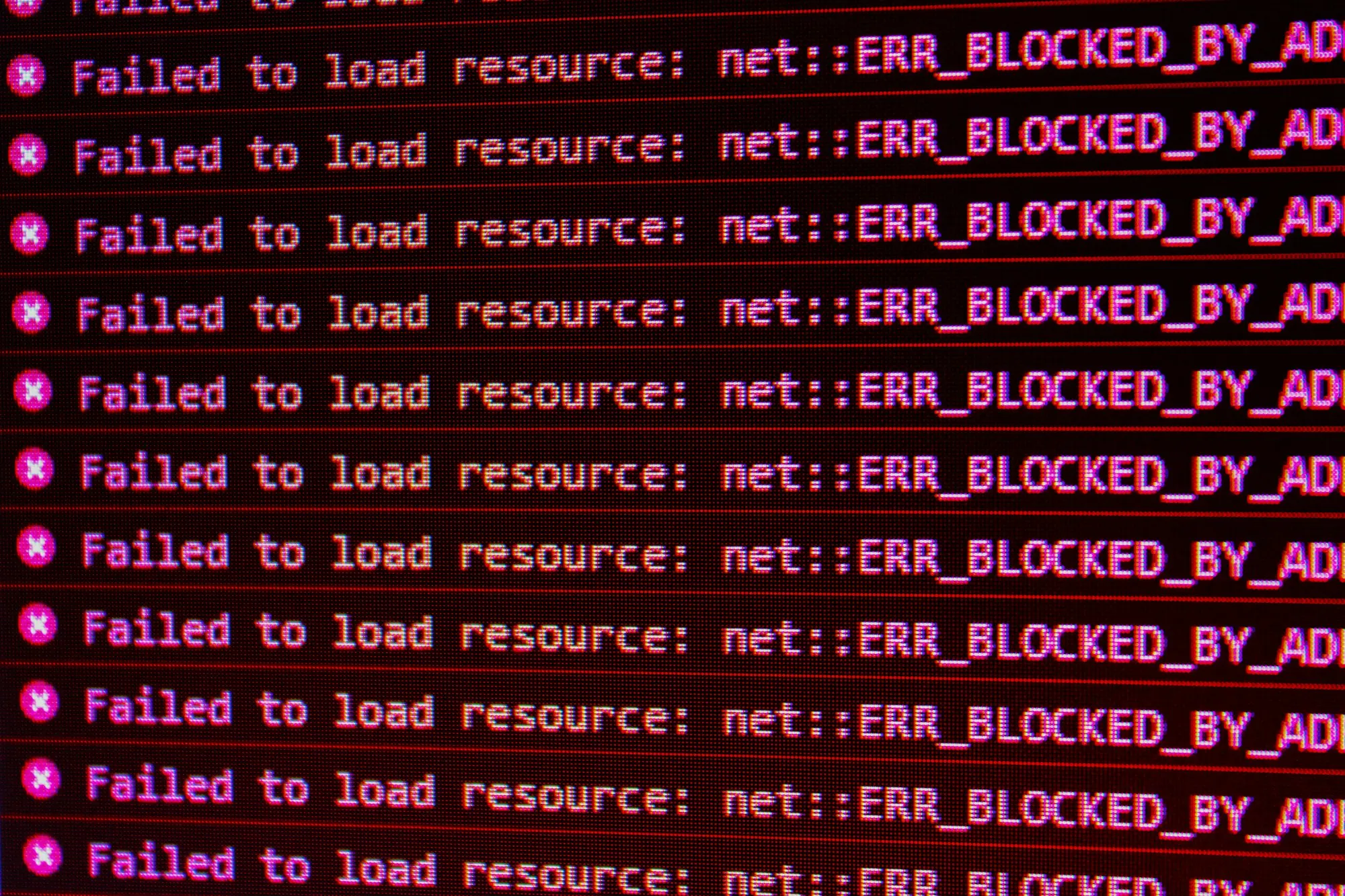 AWS DNS 失準的一夜：US‑EAST‑1 的連鎖反應與產品韌性